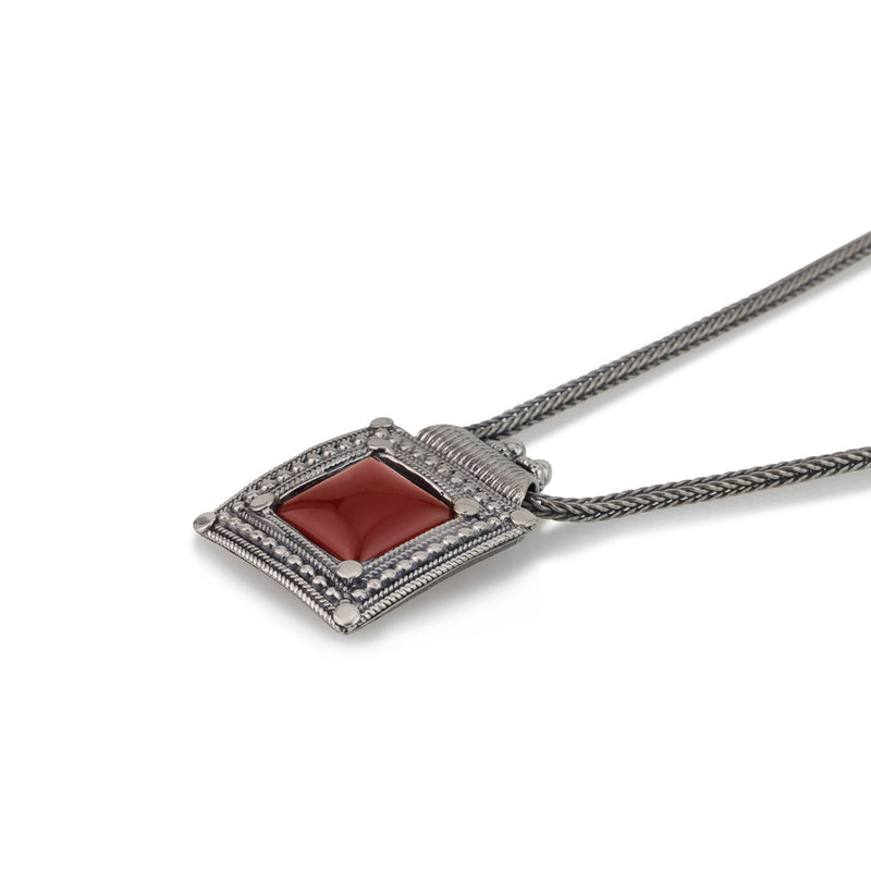 925 silver filigree pendant set with Carnelian stone