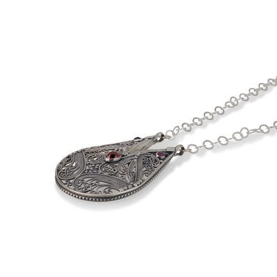 925 silver filigree pendant set with garnet stone