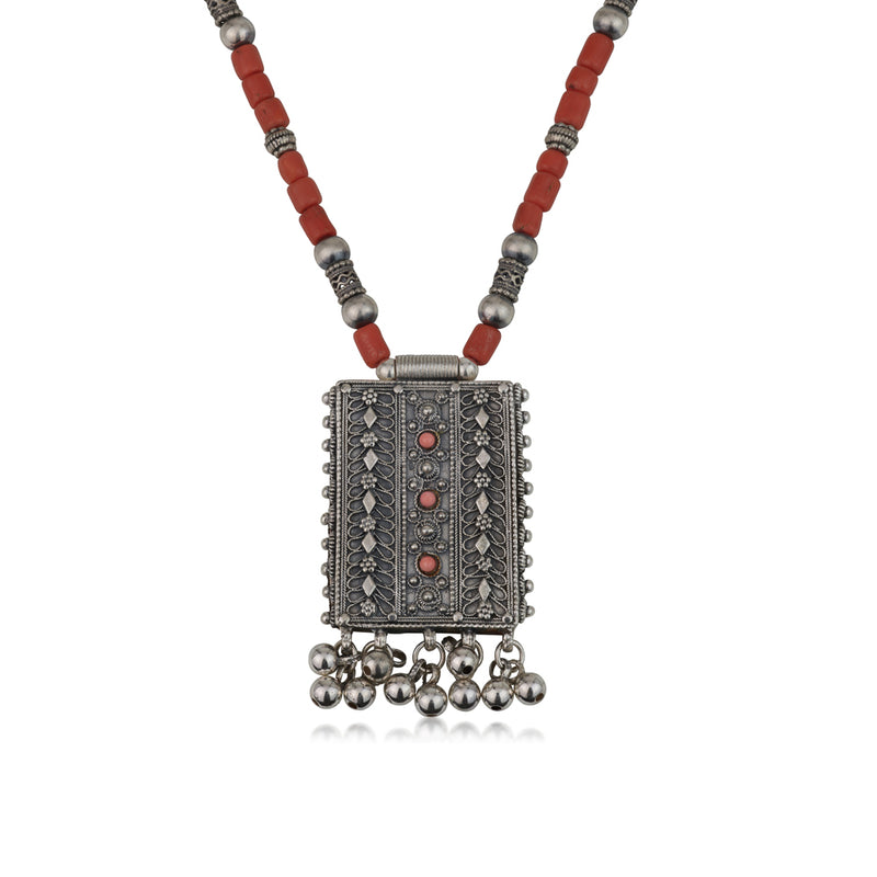 925 silver filigree pendant set with coral stone