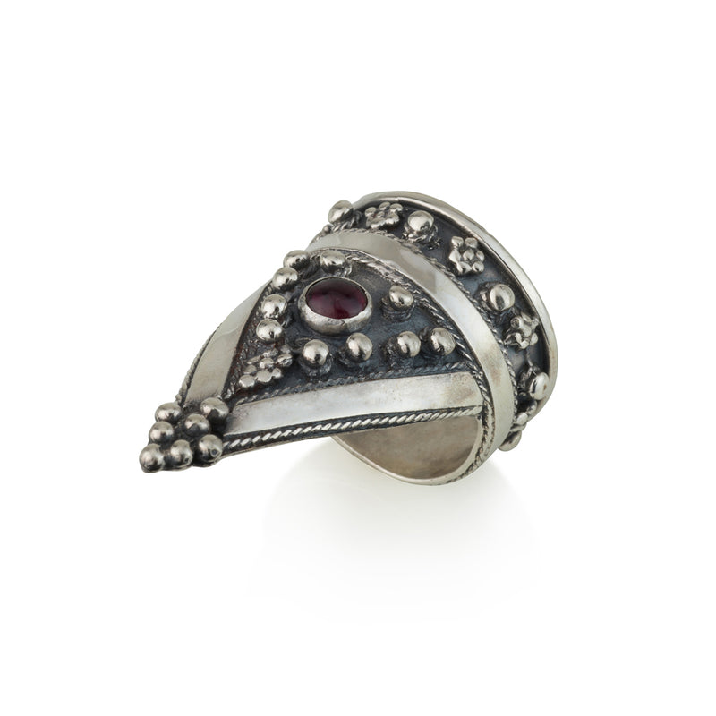 925 silver filigree ring set with garnet stone