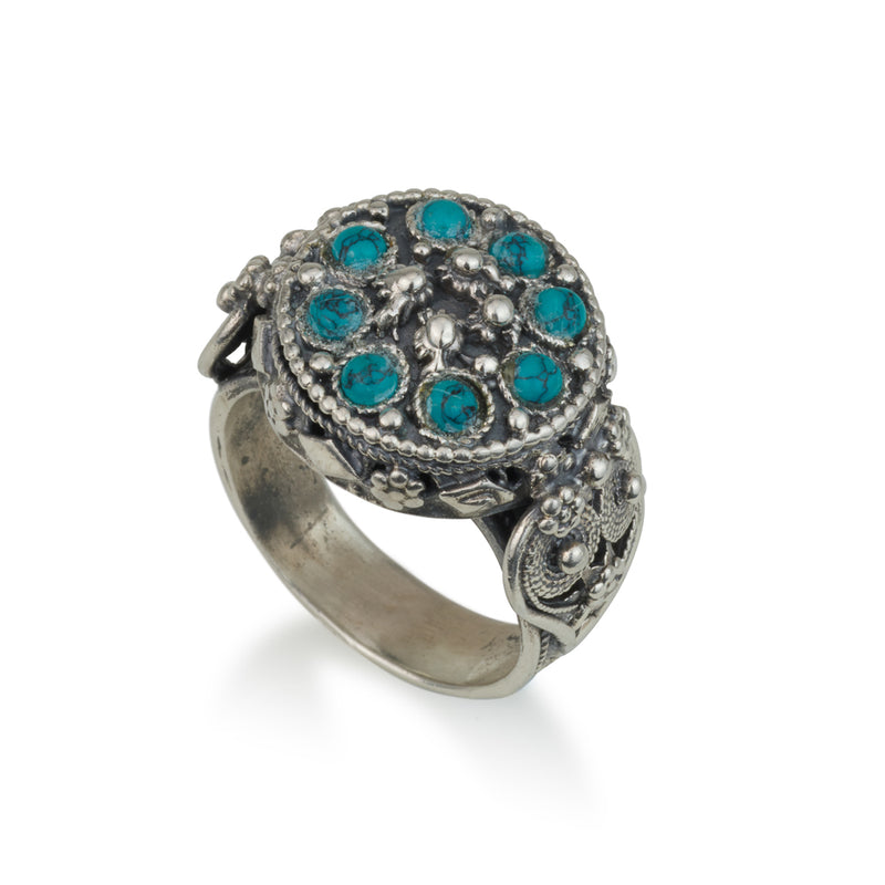 925 silver filigree ring set with turquoise stones