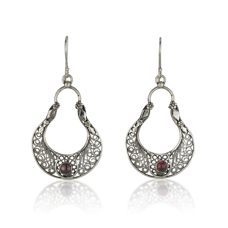 925 silver filigree earrings set with garnet stones