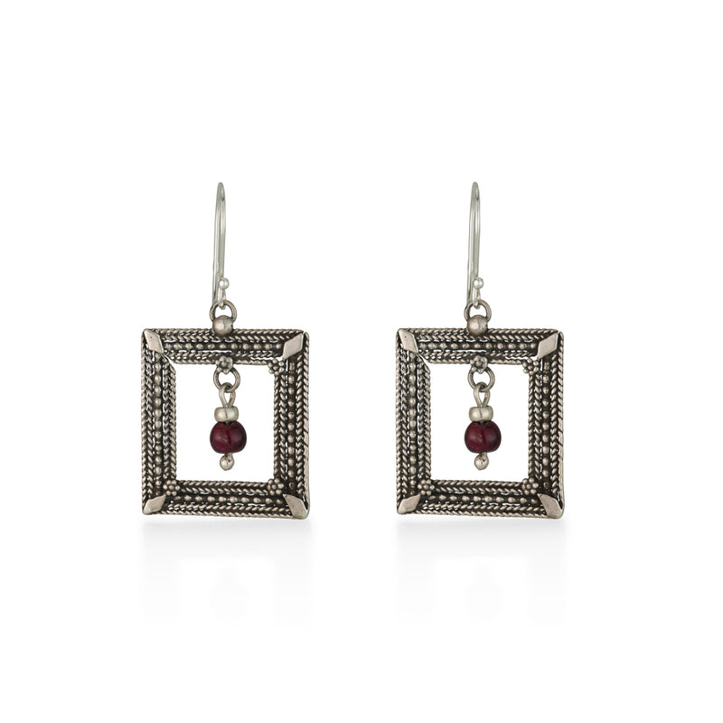 925 silver filigree earrings with garnet beads